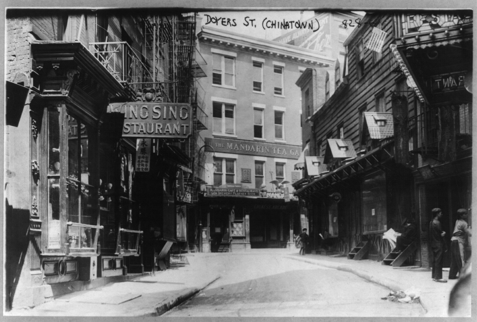 Doyers Street 历史照片，约 1900-1915 年