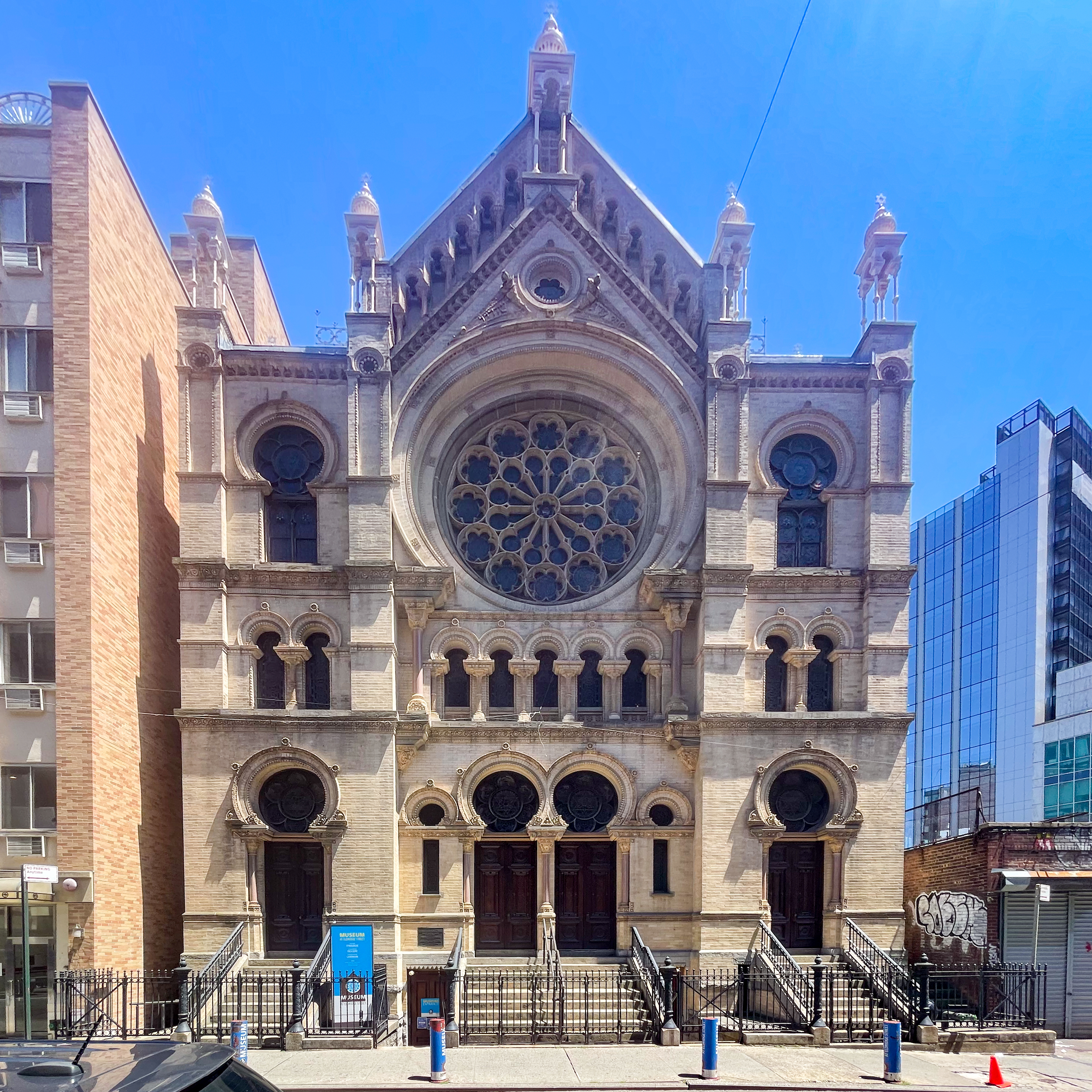 Museum at Eldridge Street 沿街外观