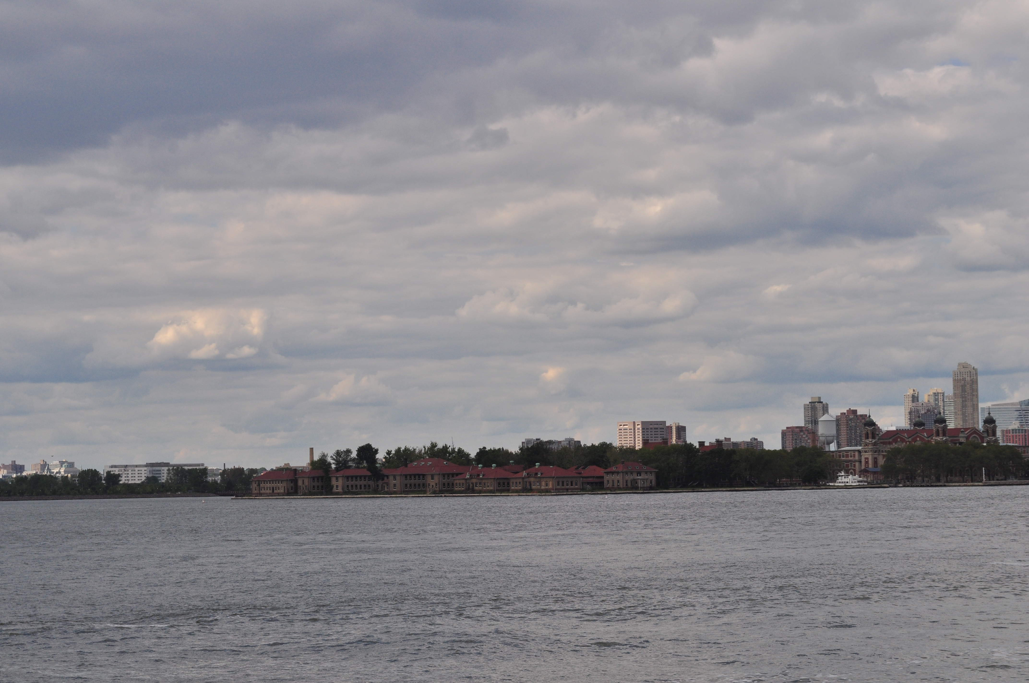 Ellis Island 医院 pavilion 外景