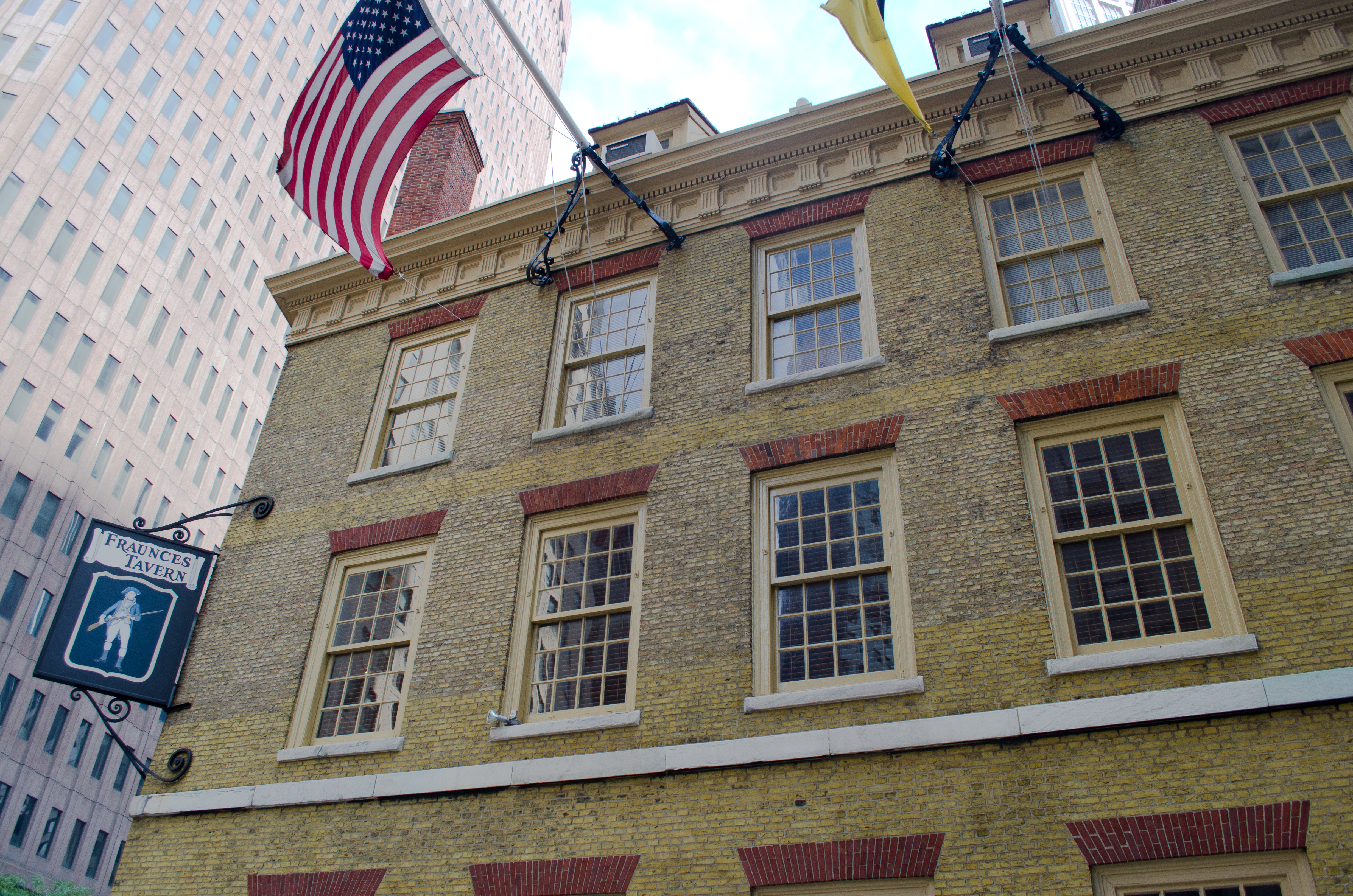 Fraunces Tavern 南立面，2011 年