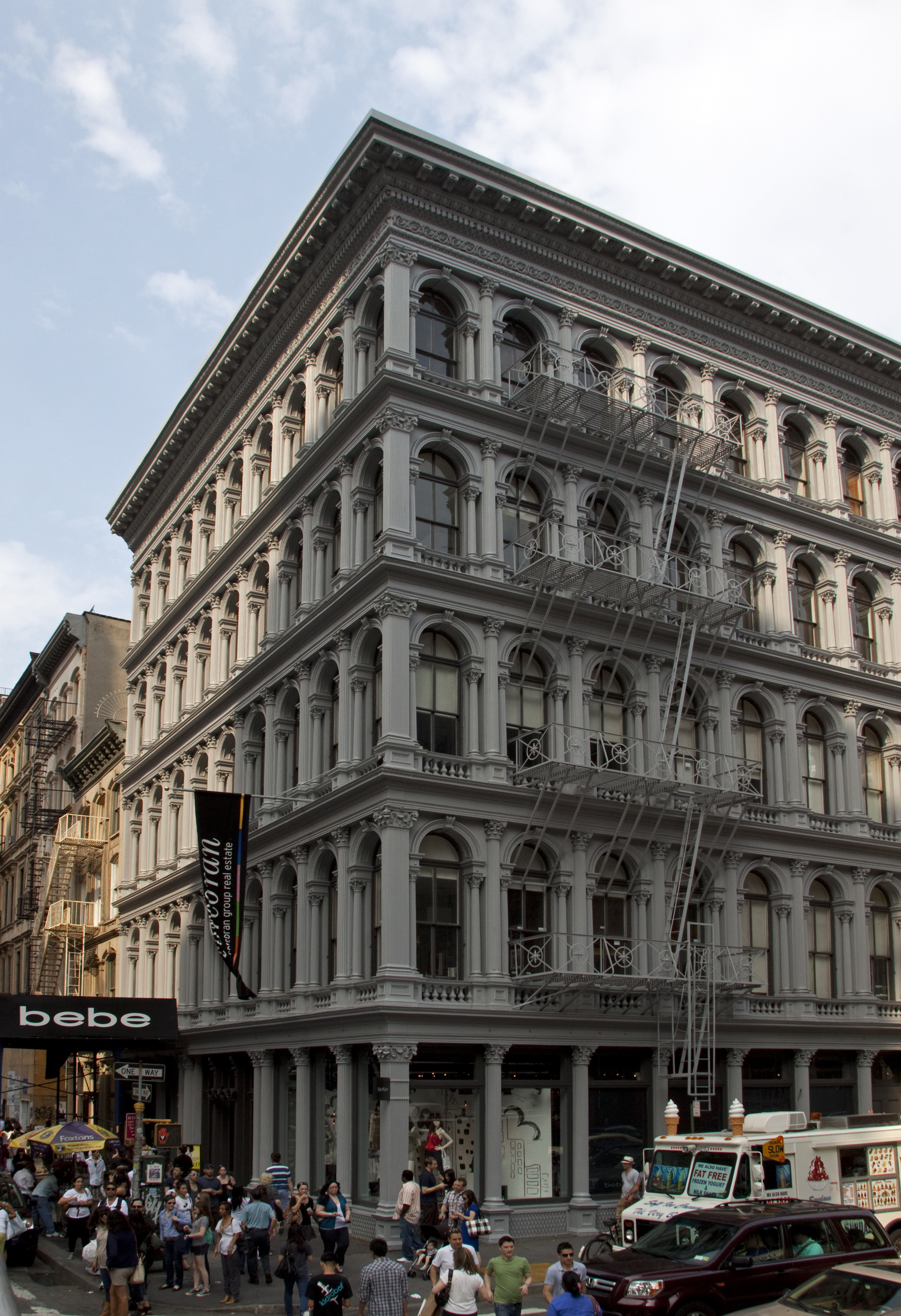 Haughwout Building 转角铸铁立面