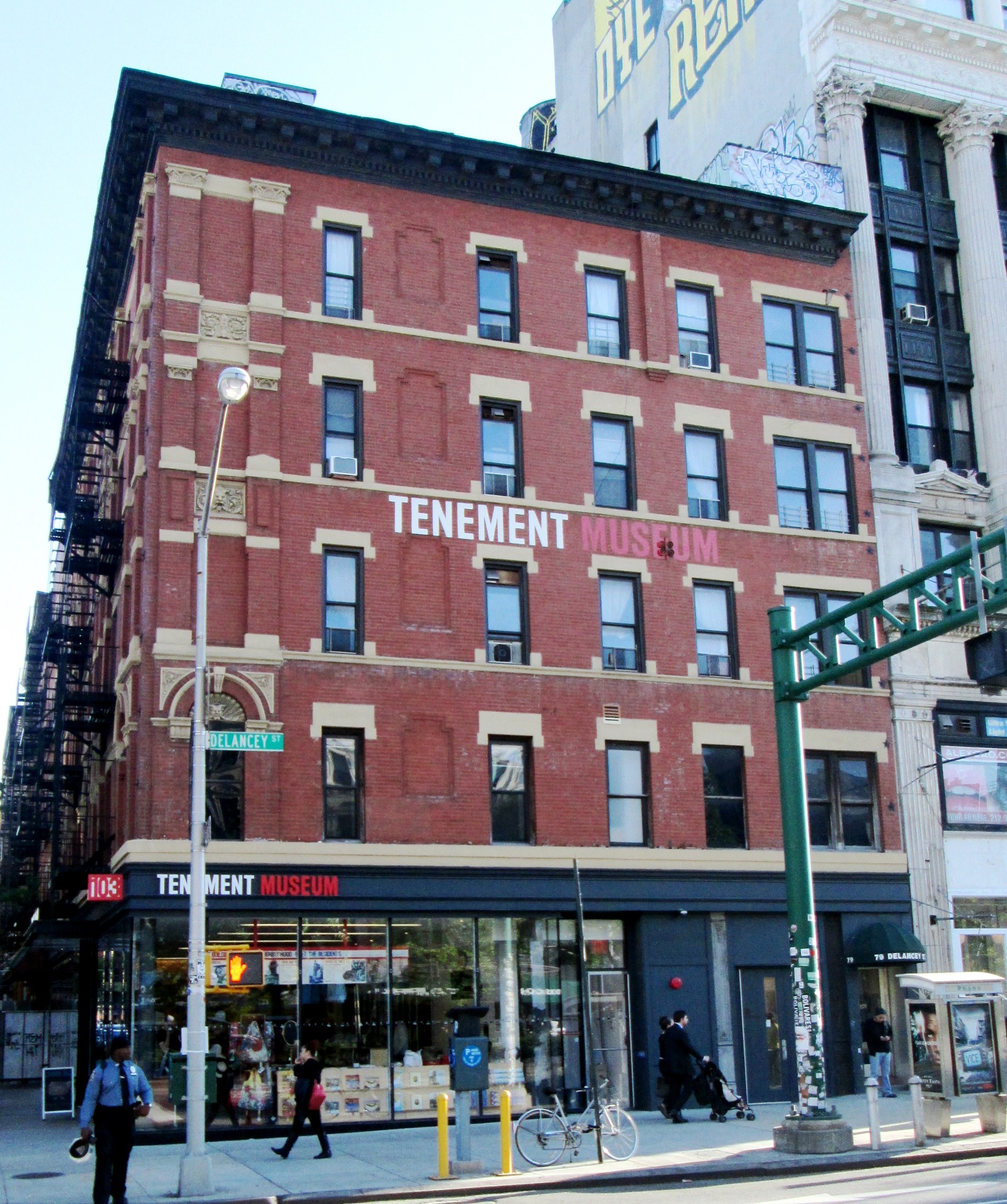 103 Orchard Street 访客中心所在街角