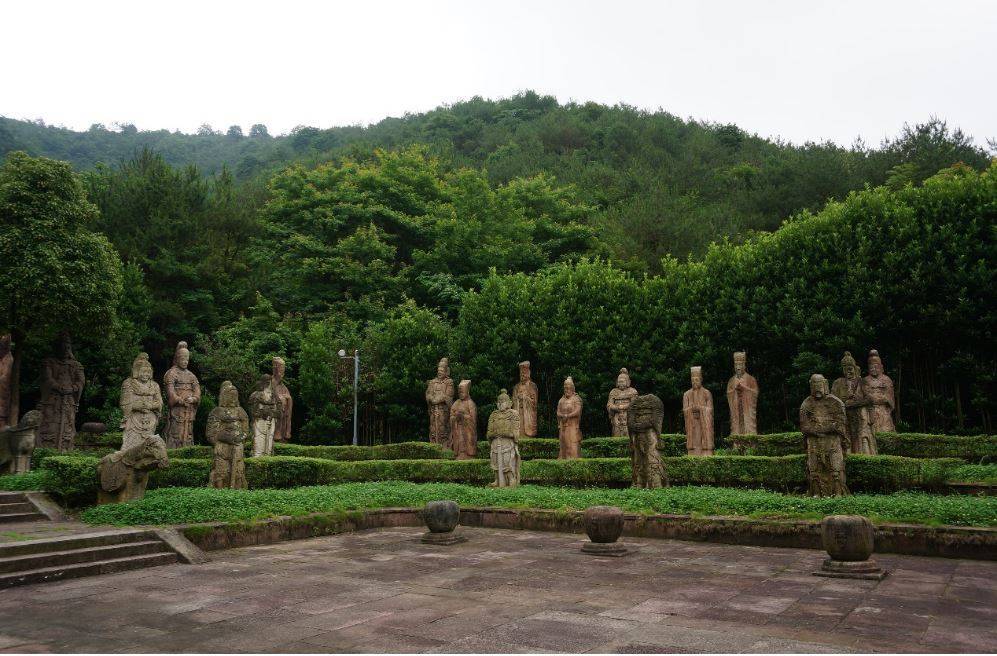 东钱湖湖面全景