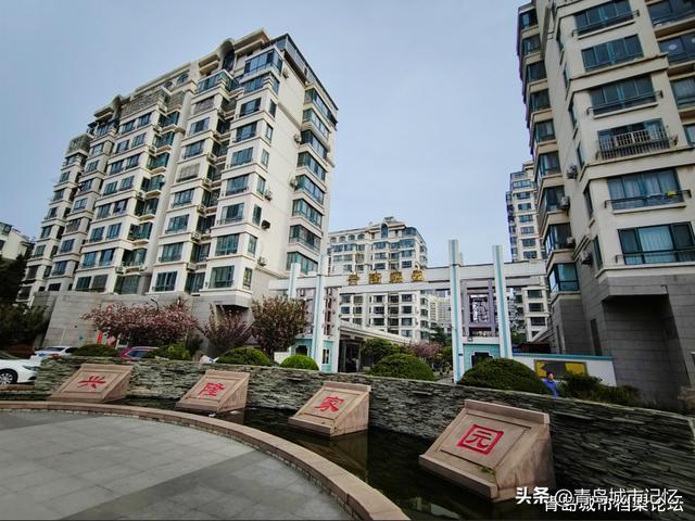 国棉三厂原址上建起的兴隆家园住宅小区,是国棉厂"完全消失"结局的典型代表