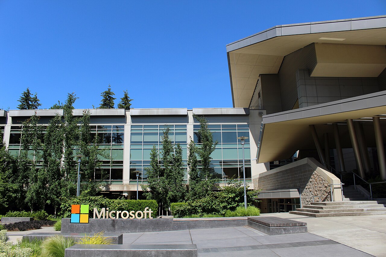 Microsoft Visitor Center Building 92 入口
