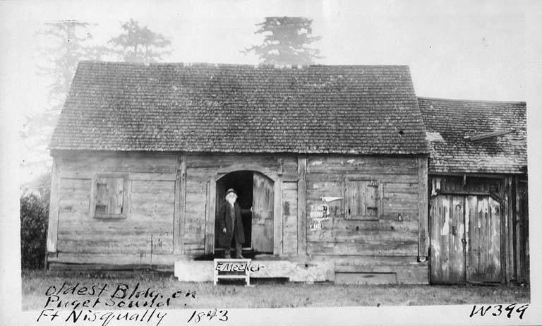 1843 Fort Nisqually 原址 Granary 历史照片，约 1900 年
