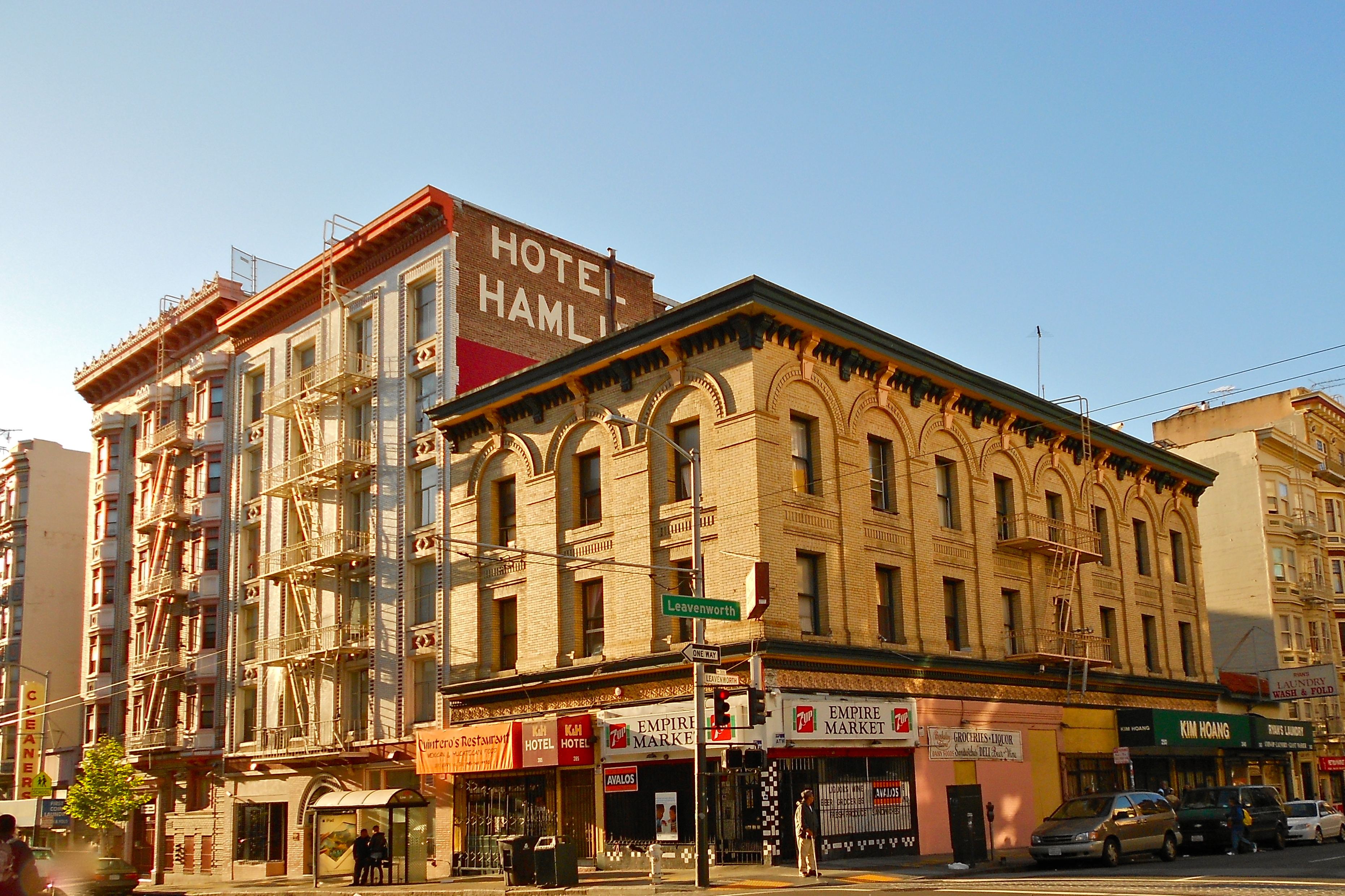 Tenderloin 街区 SRO 旅馆群