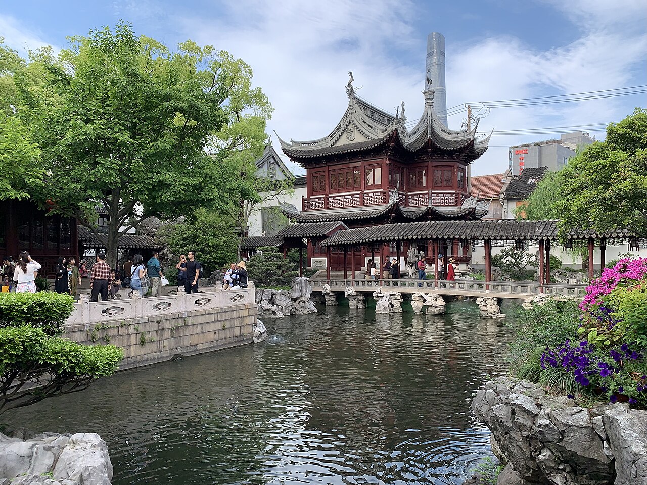 豫园大假山与园林景观，明代张南阳设计的城市山林