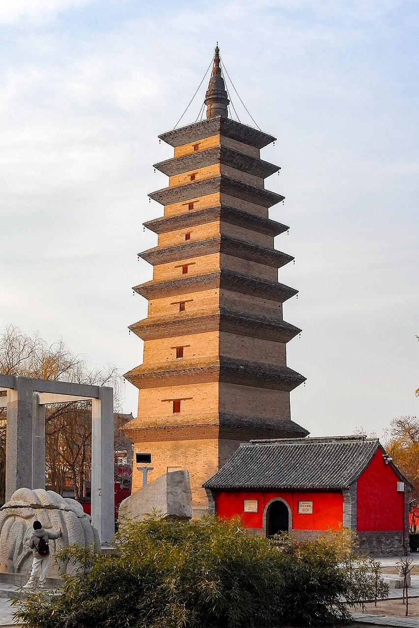 开元寺须弥塔：方正简洁的唐代风格砖塔