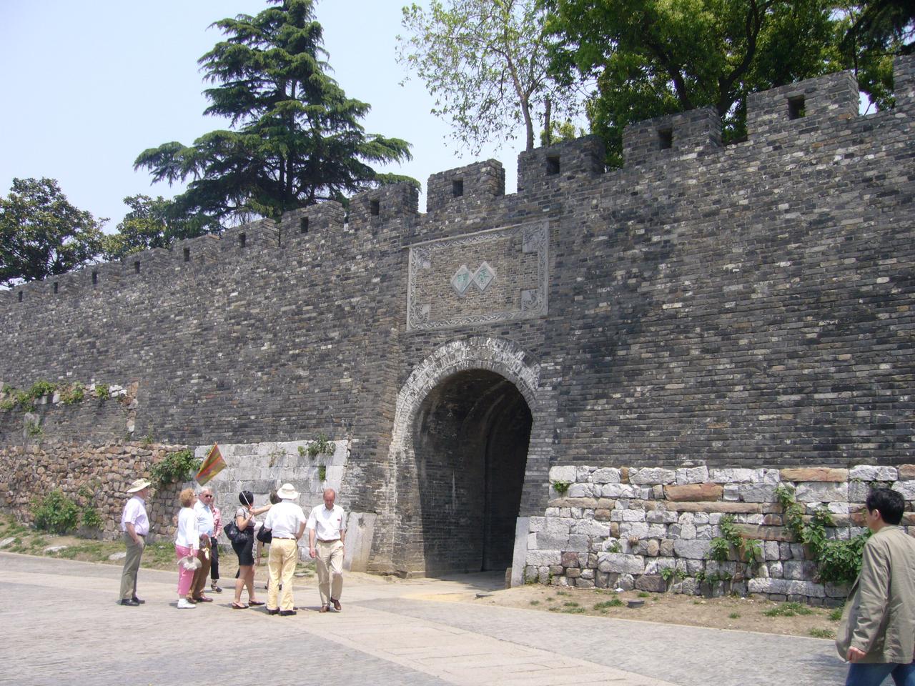古城墙与护城河