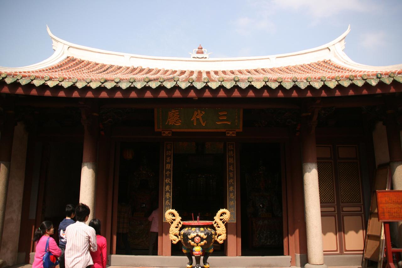 三代殿内景