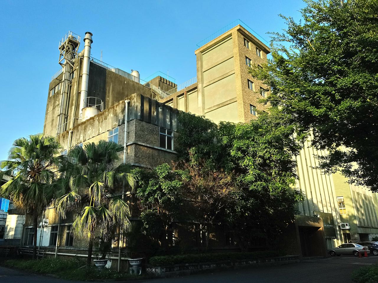 建国啤酒厂酿造大楼外观