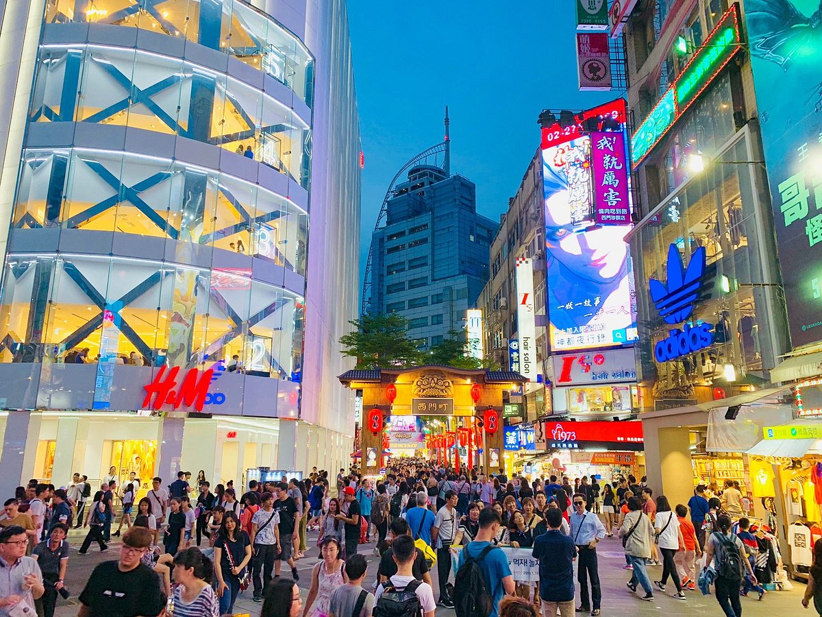西门町徒步区 Ximending shopping