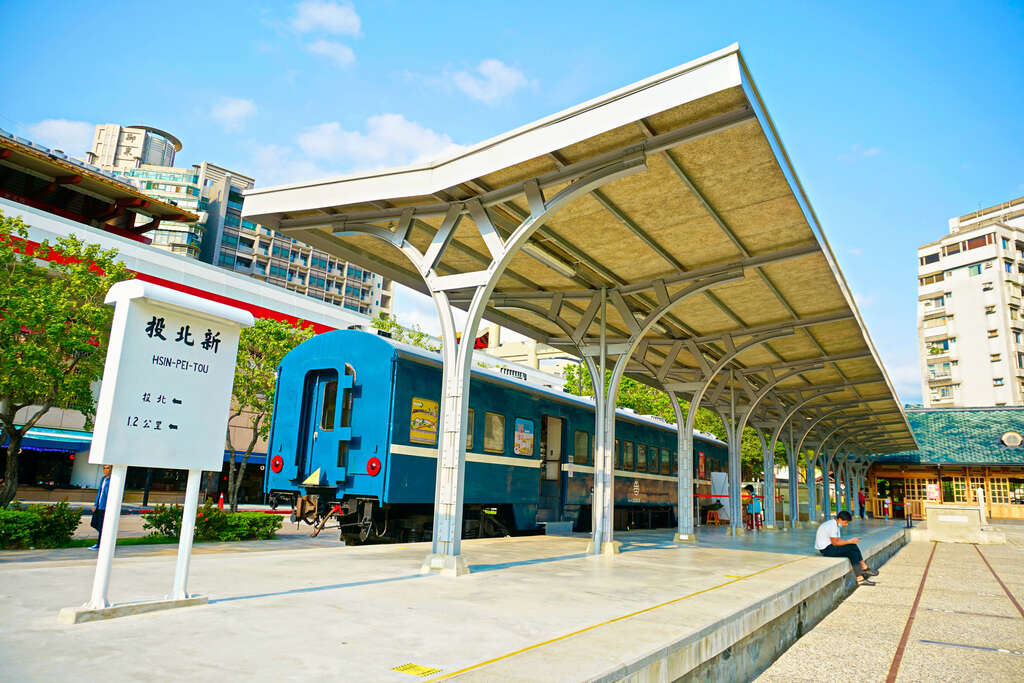 新北投捷运支线三节车厢列车