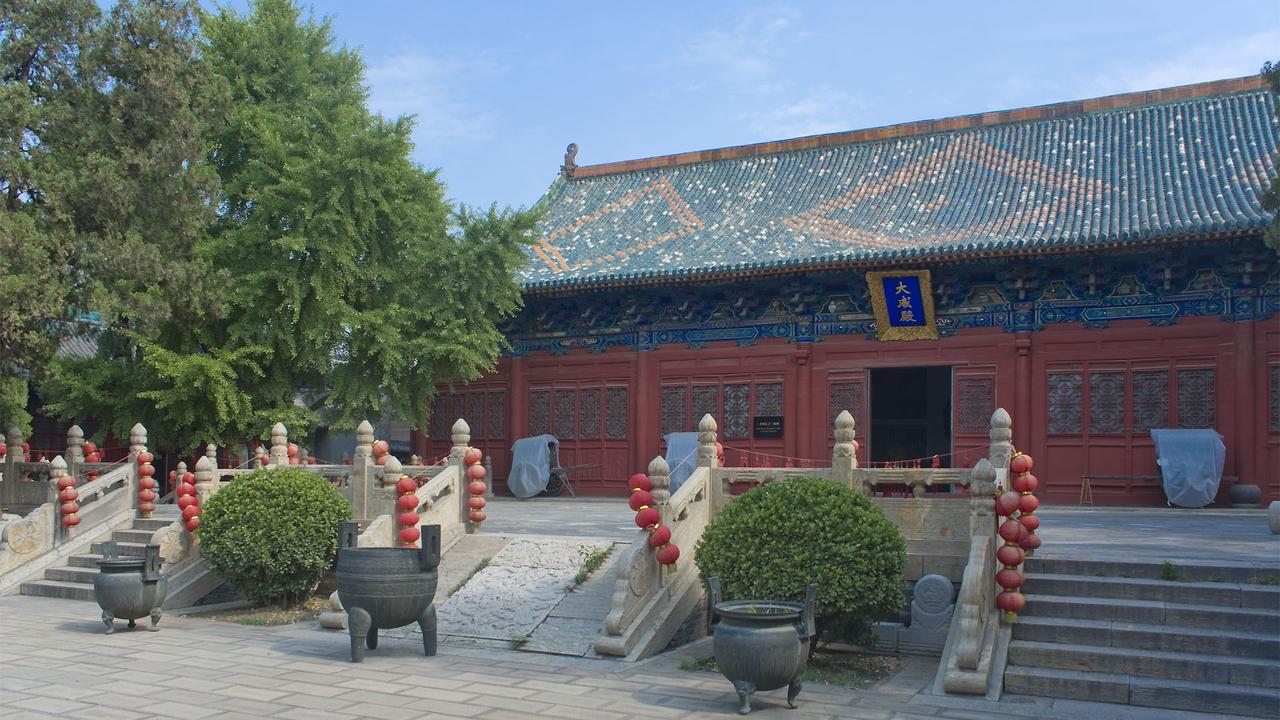 山西民俗博物馆大成殿广场