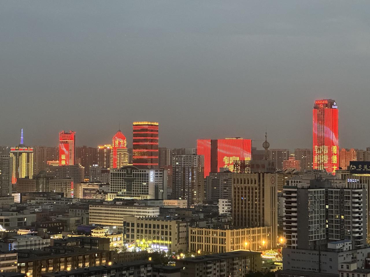 太钢厂区天际线