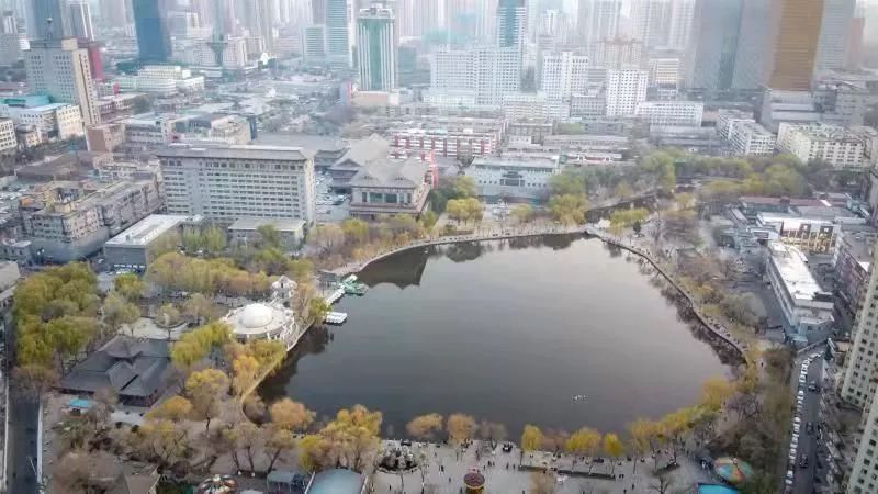 万字楼外景