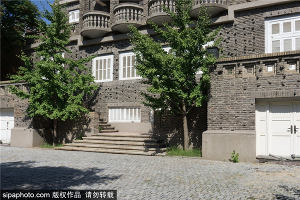 颜惠庆旧居所在的睦南道街景
