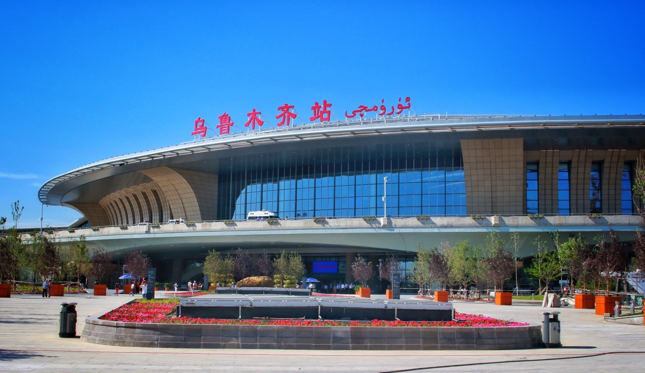 乌鲁木齐站站房外观