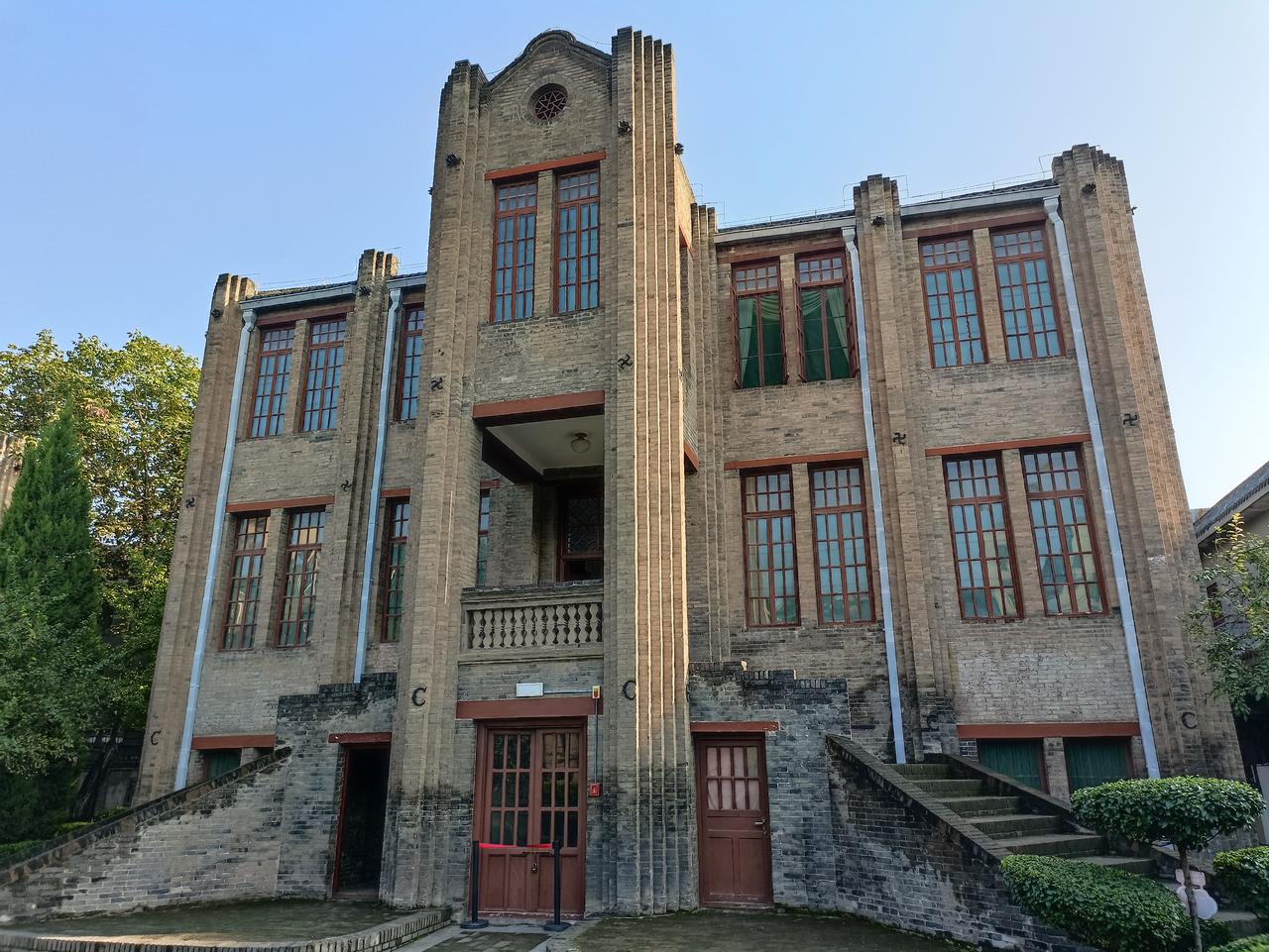 张学良公馆西楼（C楼）外观