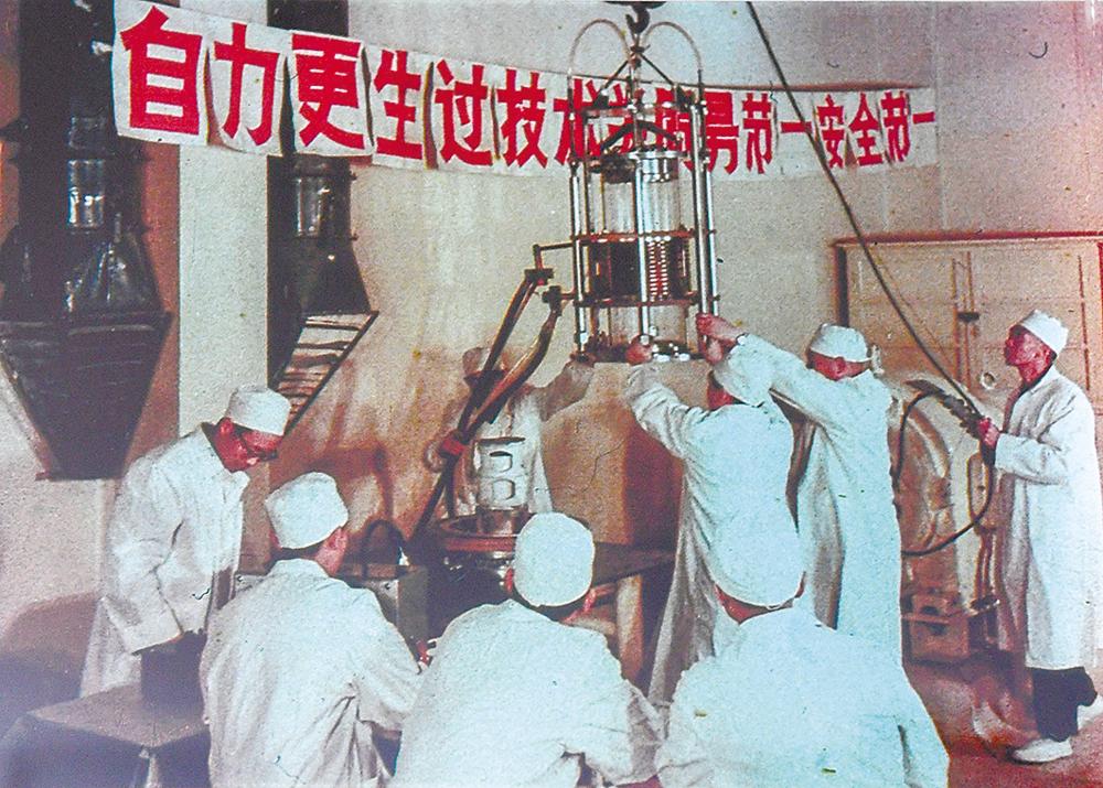 爆轰试验场1:1冷试验模拟装置