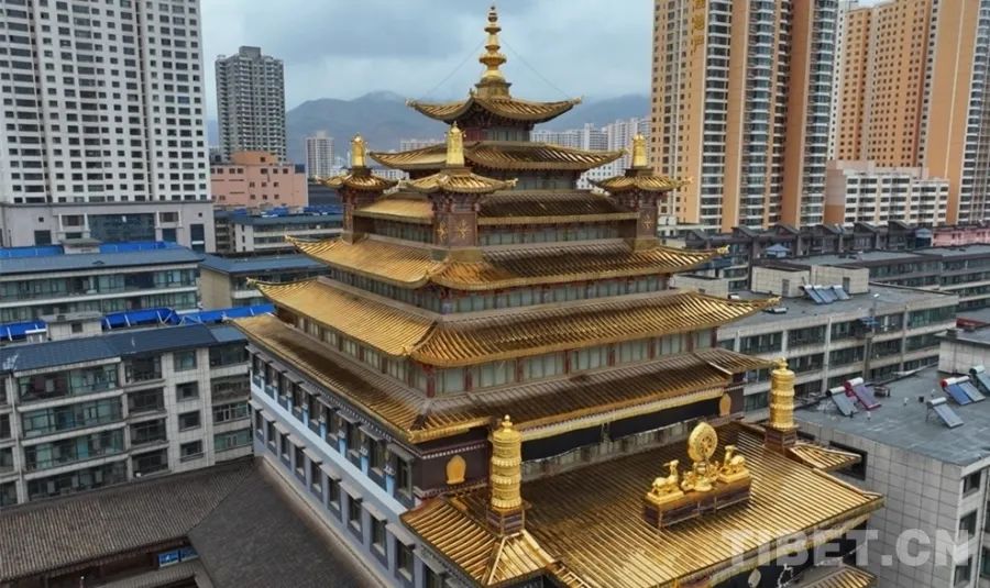 大经堂外景