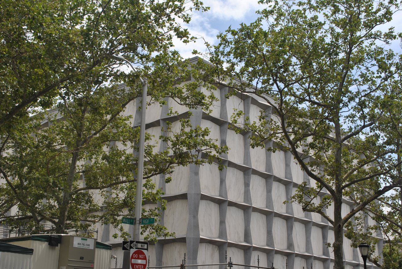 Hewitt Quadrangle at Yale, showing Beinecke Library in relation to surrounding Gothic buildings