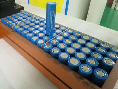 梅岭电源生产的多种航天电池产品