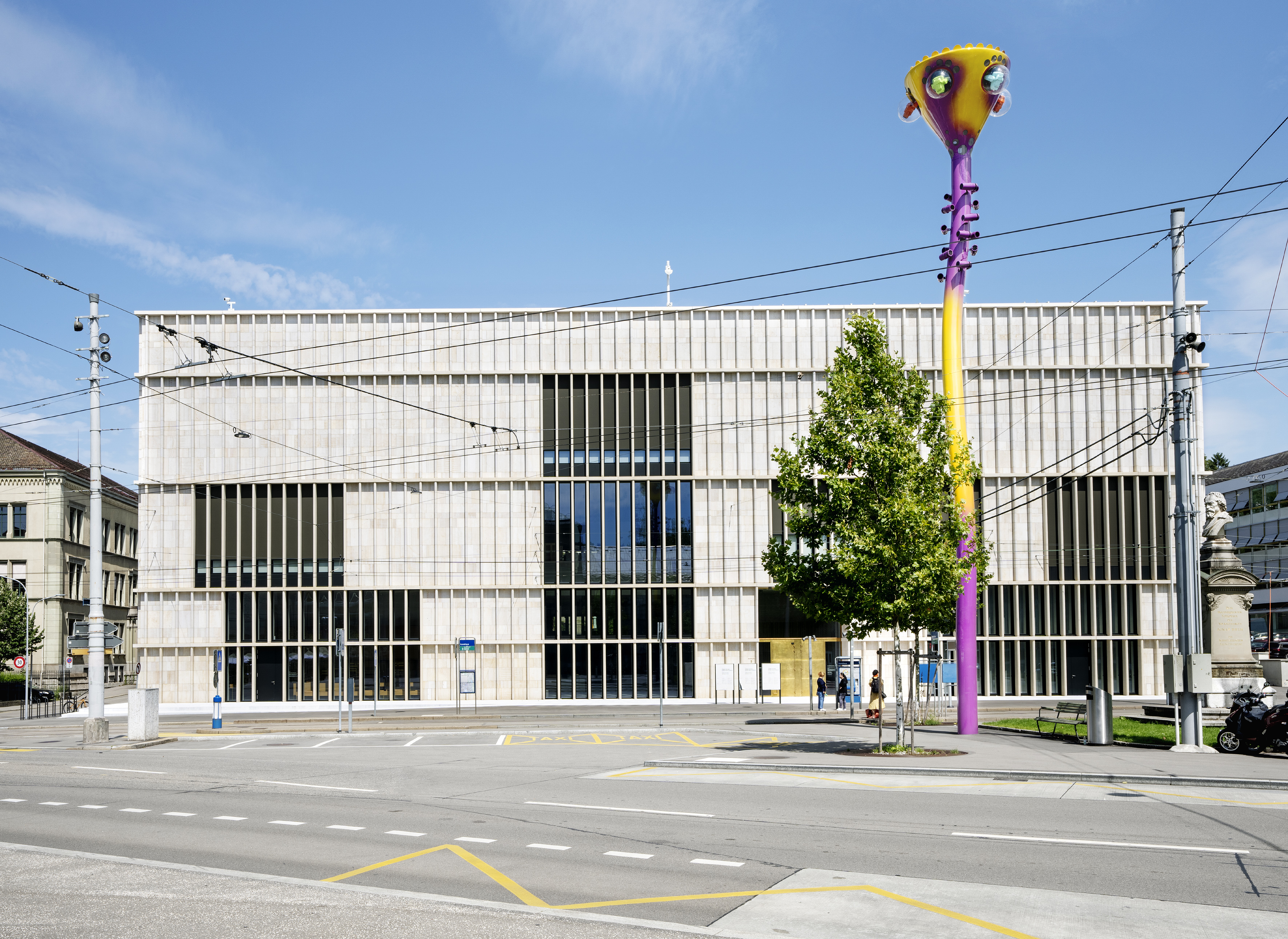 Chipperfield 扩建楼外观，Heimplatz 北侧视角